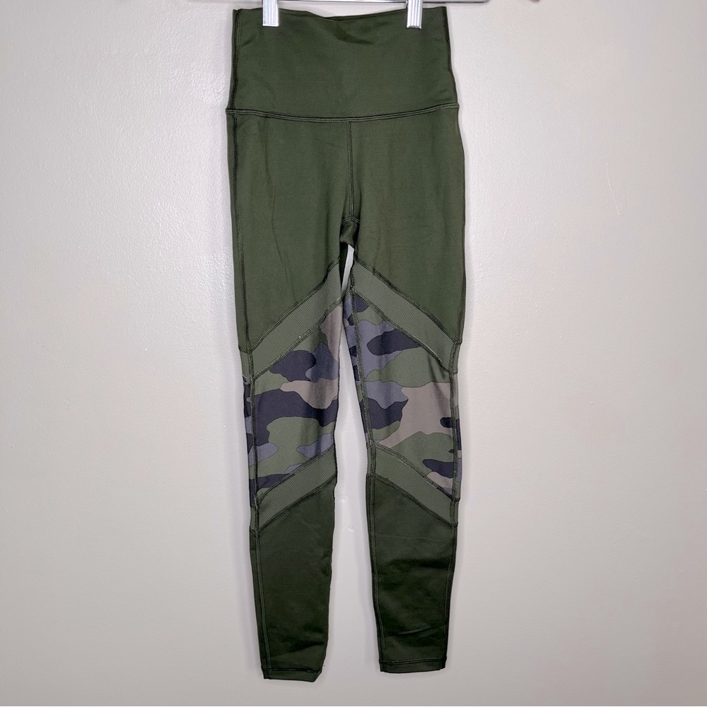 Aerie Offline The Hugger Hi Rise Soft Army Green Skinny Leg Size XS